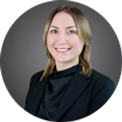 Profile photo of Lindsey Davis