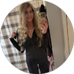 Profile photo of Kaitlyn Bremmer