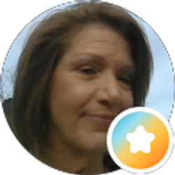Profile photo of Shirley Wood