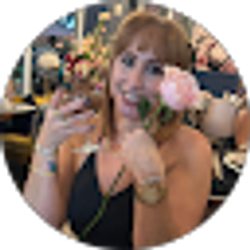 Profile photo of Leidy Herdez