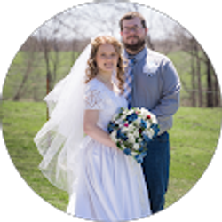 Profile photo of Lindsey Wonderly