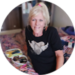 Profile photo of Renee Newberry Emerson