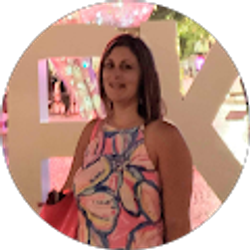 Profile photo of Rose Hafezi