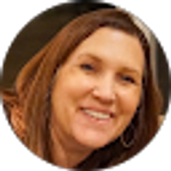 Profile photo of Amy Weishaar