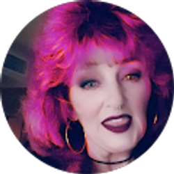 Profile photo of Laura Rosar