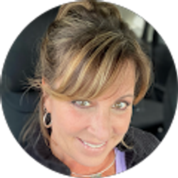 Profile photo of alisa deanne