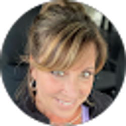 Profile photo of alisa deanne