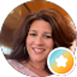 Profile photo of Nikki Speer