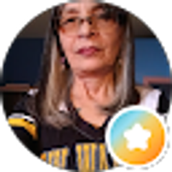 Profile photo of Gloria Ramos