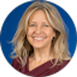 Profile photo of Laura Slawny
