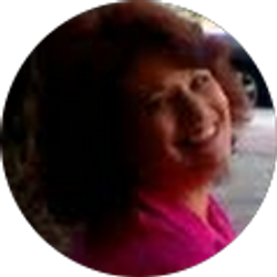 Profile photo of Michele Hilpertshauser