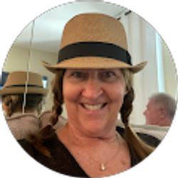 Profile photo of Elizabeth Mccanless