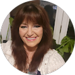 Profile photo of Angela W.