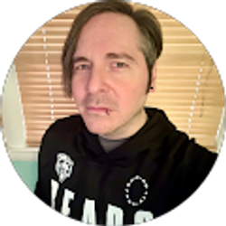 Profile photo of ILY CHEN