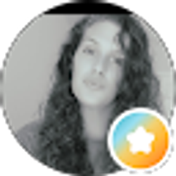 Profile photo of Caitlyn Hamilton