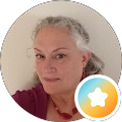 Profile photo of Valerie Garrett
