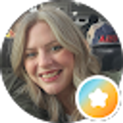 Profile photo of Laura Phillips