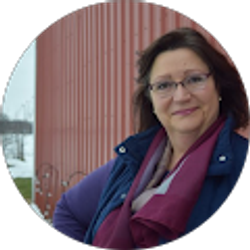 Profile photo of Leslie Dietrich