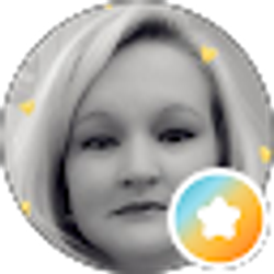 Profile photo of Alicia Hinshaw