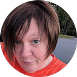 Profile photo of Tonya Lowe