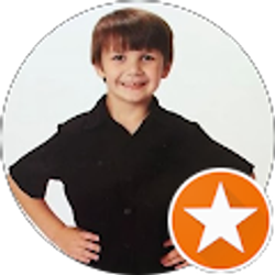 Profile photo of Kelly Starkey