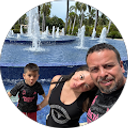 Profile photo of Alex Villacis