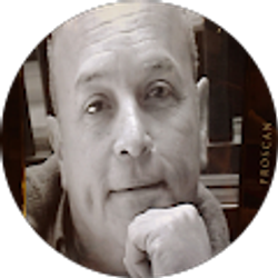 Profile photo of Alvaro Moreno