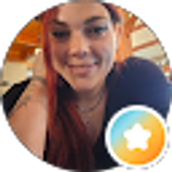 Profile photo of Lauren Maciel