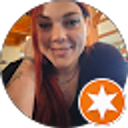 Profile photo of Lauren Maciel