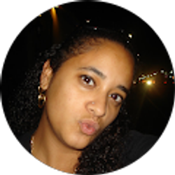 Profile photo of Vanessa Raya