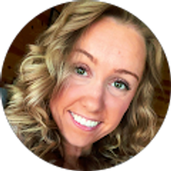 Profile photo of Lauren Gist