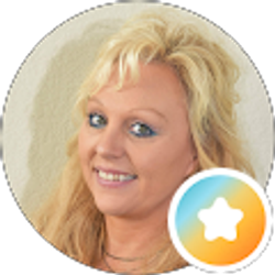 Profile photo of Kendra Riedel