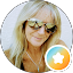 Profile photo of Laura Williamson