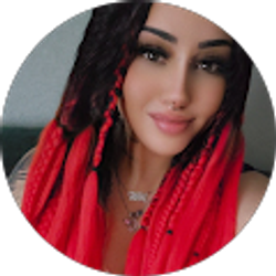 Profile photo of Crystal Martinez