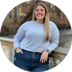 Profile photo of Taryn Viau