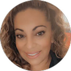 Profile photo of Valerie Moreno