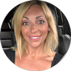 Profile photo of carleen nunnenkamp