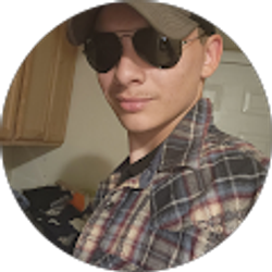 Profile photo of Joey Rayfield