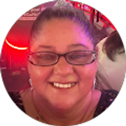 Profile photo of laura carroll