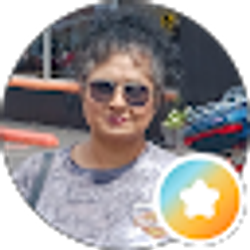 Profile photo of Elizabeth Castillo