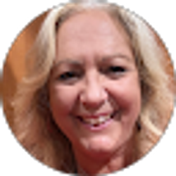 Profile photo of Dara Fetterhoff