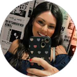 Profile photo of Juliana Lacerda