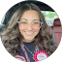 Profile photo of Ashlee Rosen