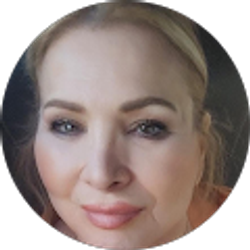 Profile photo of Carol Alvaro