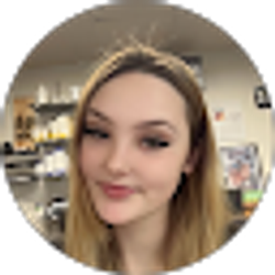 Profile photo of Michayla Weber