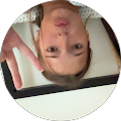 Profile photo of olivia tinkis