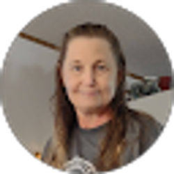 Profile photo of Lorie Miller