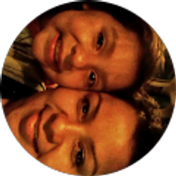 Profile photo of De Flores