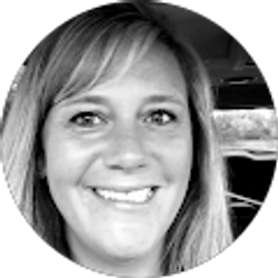 Profile photo of Jeseca MacDonald