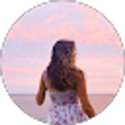 Profile photo of Lily Buckius